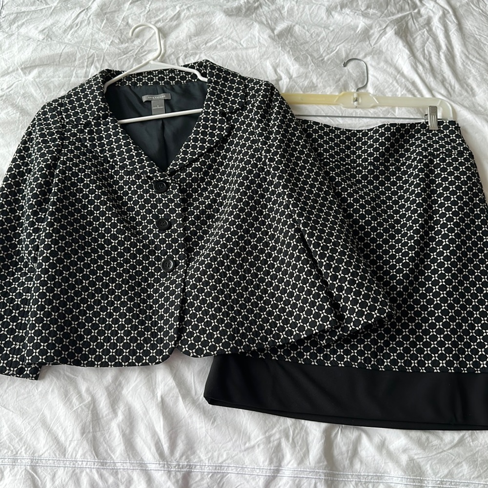 Ann Taylor Two Piece Jacket & Skirt Set